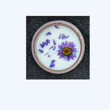 Load image into Gallery viewer, Dried Flower Ceramic Cup Candles