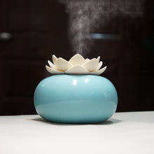 Load image into Gallery viewer, Elegant Lotus Humidifier