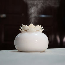 Load image into Gallery viewer, Elegant Lotus Humidifier