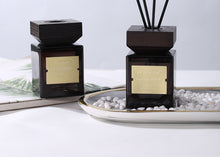 Load image into Gallery viewer, Wooden Lid Rattan Reed Diffuser Essential Oil