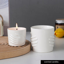 Load image into Gallery viewer, Milk Vanilla Aromatherapy Candles