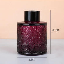 Load image into Gallery viewer, 100ml Glass Fragrance Bottle Carved