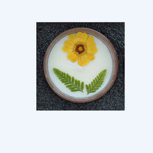 Load image into Gallery viewer, Dried Flower Ceramic Cup Candles